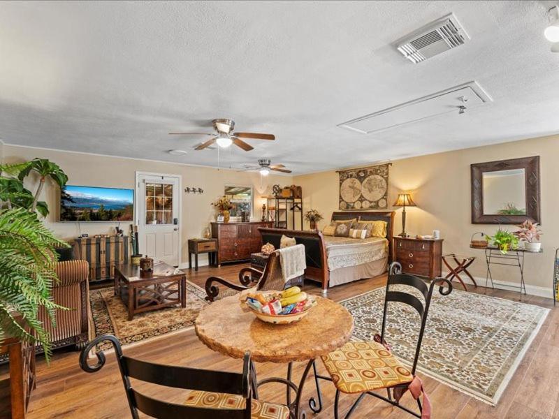 College Park Oasis: Quiet Retreat Near Orlando Attractions Hotel Exterior photo
